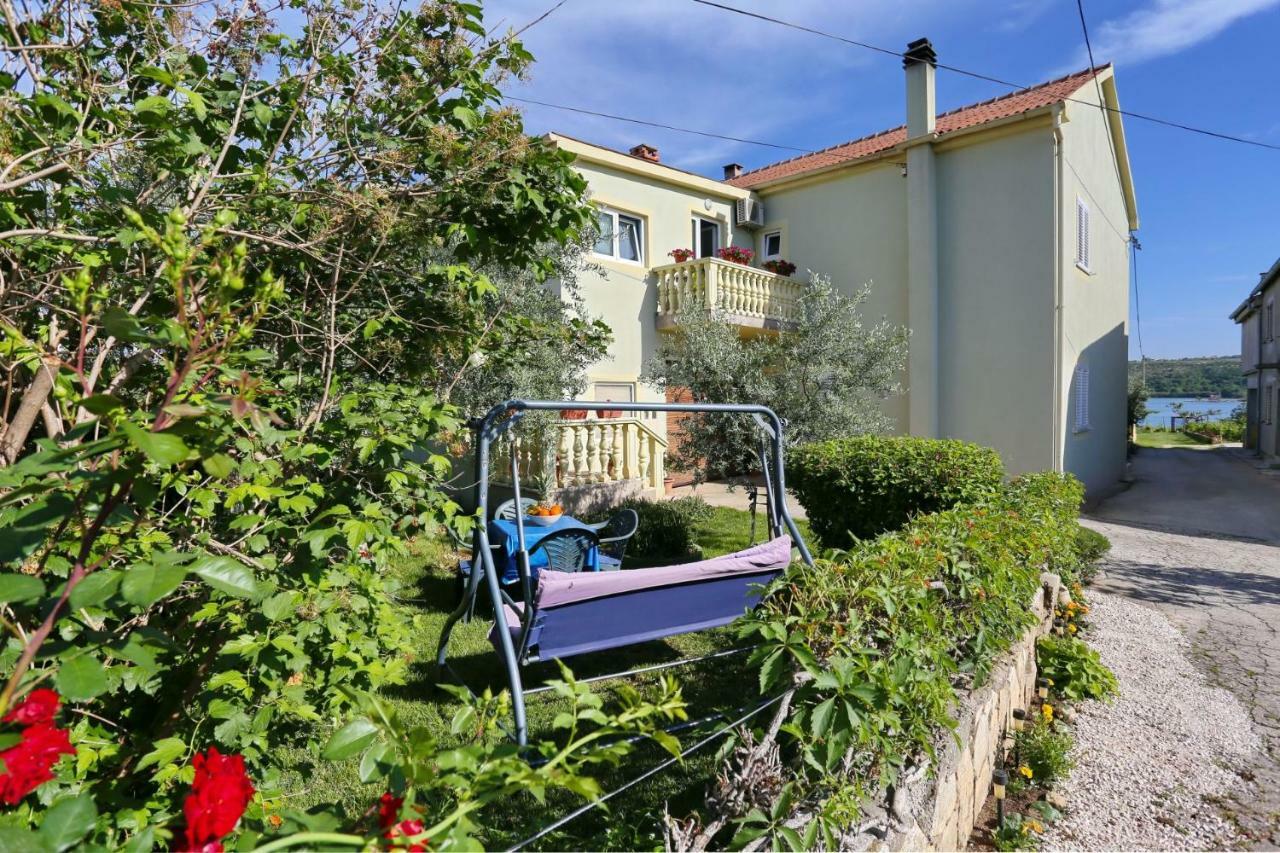 Seaview Apartment Aida Posedarje Exterior photo